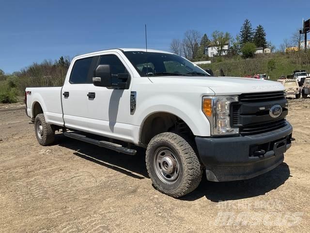 Ford F-250 أخرى