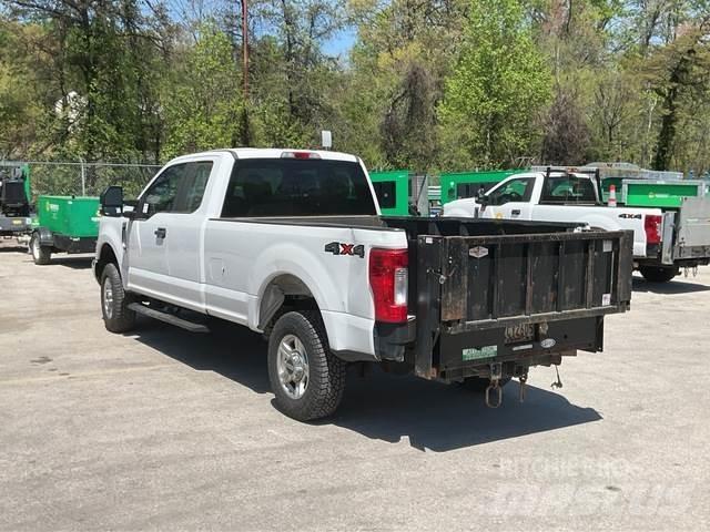 Ford F-250 أخرى