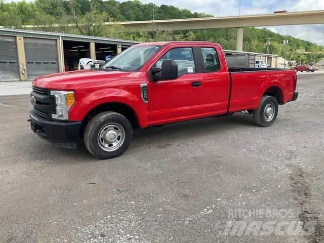 Ford F-250 أخرى