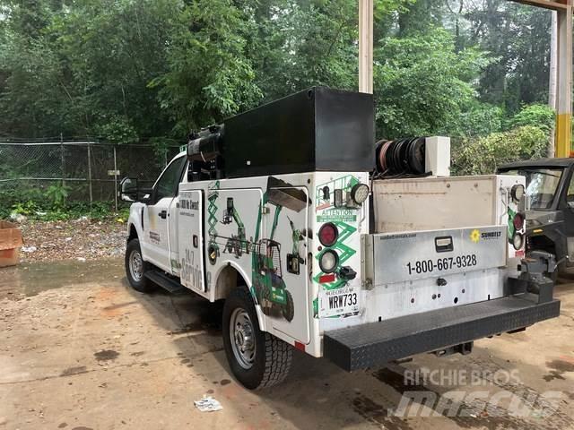 Ford F-250 شاحنات خفيفة/مفصلية الجوانب