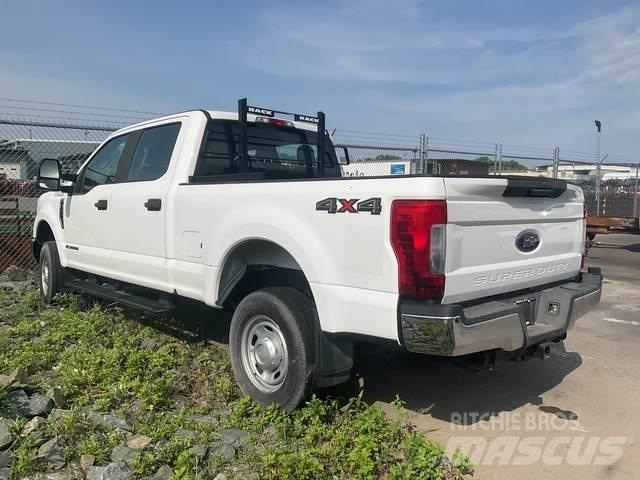 Ford F-250 أخرى