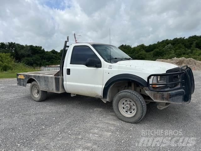 Ford F-250 شاحنات مسطحة/مفصلية الجوانب