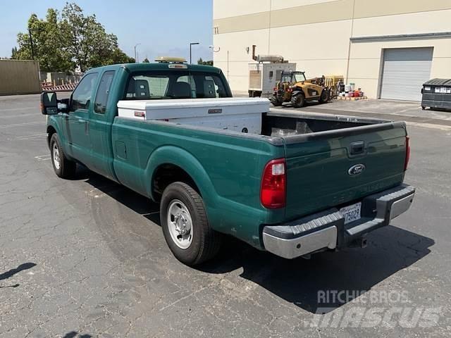 Ford F-250 أخرى