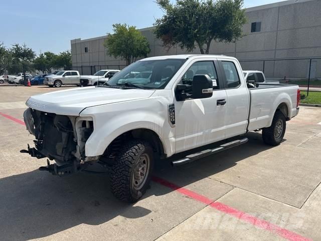 Ford F-250 أخرى