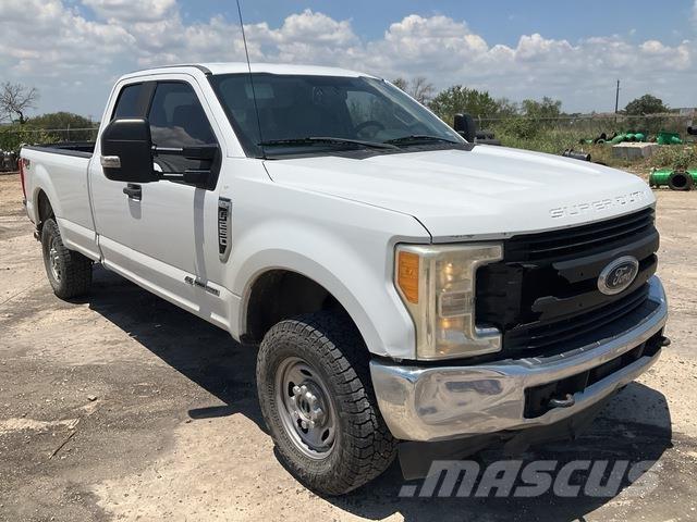 Ford F-250 أخرى