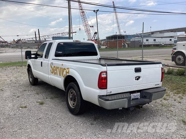 Ford F-250 أخرى