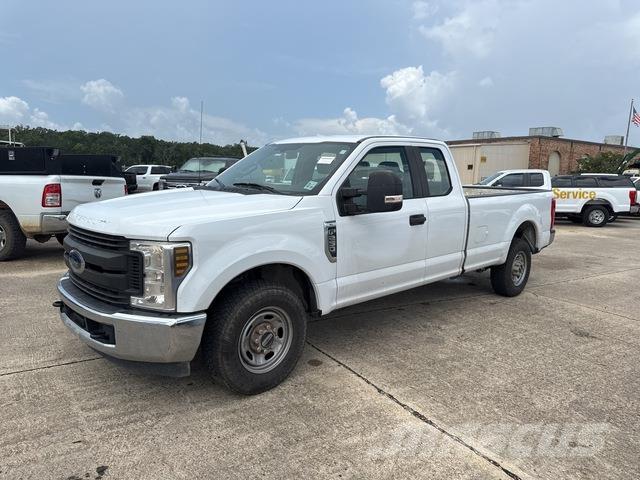Ford F-250 أخرى
