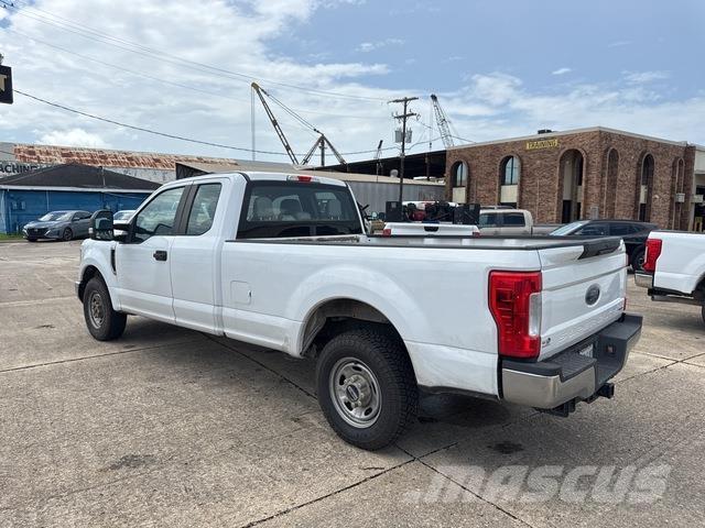 Ford F-250 أخرى