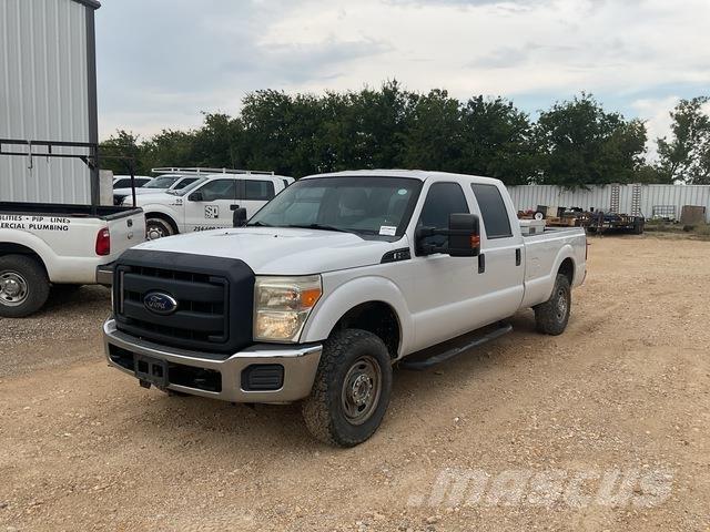 Ford F-250 شاحنات خفيفة/مفصلية الجوانب