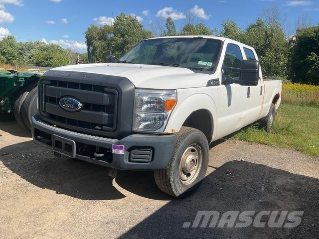 Ford F-250 شاحنات خفيفة/مفصلية الجوانب