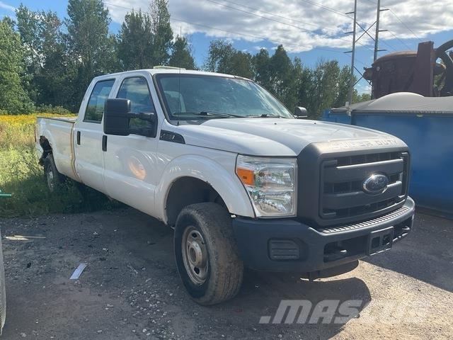 Ford F-250 شاحنات خفيفة/مفصلية الجوانب