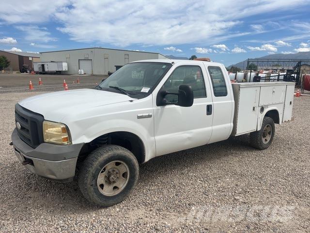 Ford F-250 شاحنات خفيفة/مفصلية الجوانب