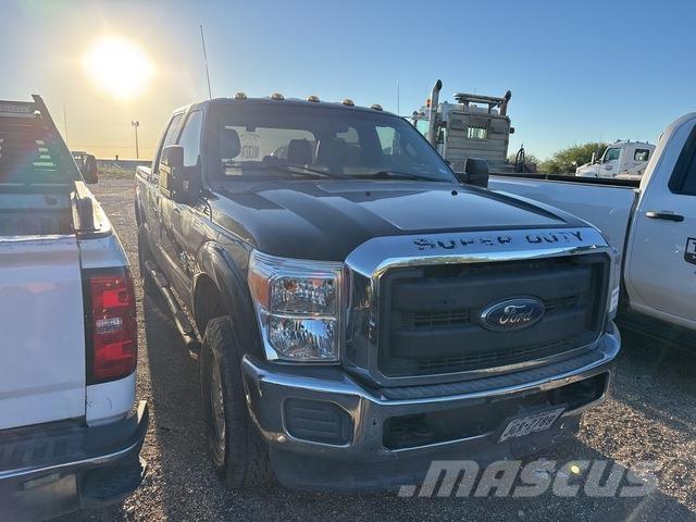 Ford F-250 شاحنات خفيفة/مفصلية الجوانب