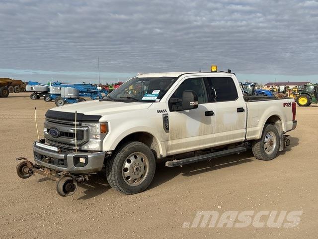 Ford F-250 شاحنات خفيفة/مفصلية الجوانب