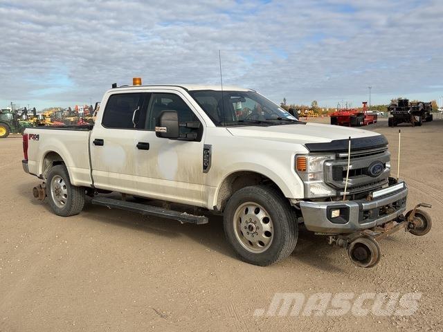 Ford F-250 شاحنات خفيفة/مفصلية الجوانب