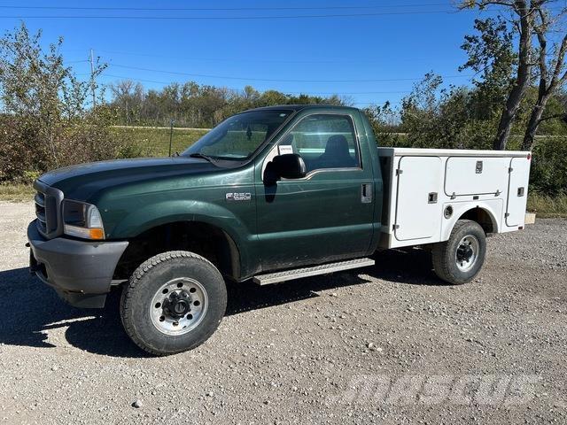 Ford F-250 شاحنات خفيفة/مفصلية الجوانب