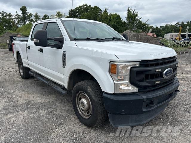 Ford F-250 شاحنات خفيفة/مفصلية الجوانب