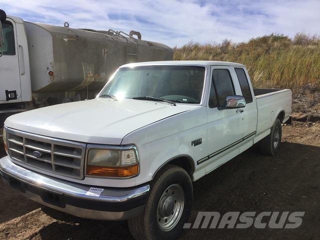 Ford F-250 شاحنات خفيفة/مفصلية الجوانب