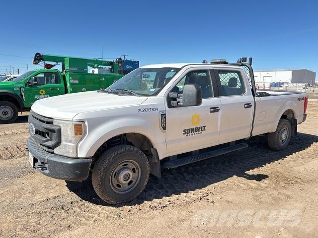 Ford F-250 شاحنات خفيفة/مفصلية الجوانب