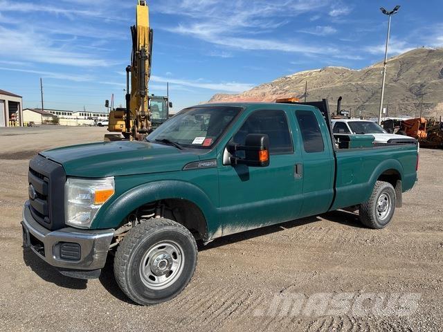Ford F-250 شاحنات خفيفة/مفصلية الجوانب