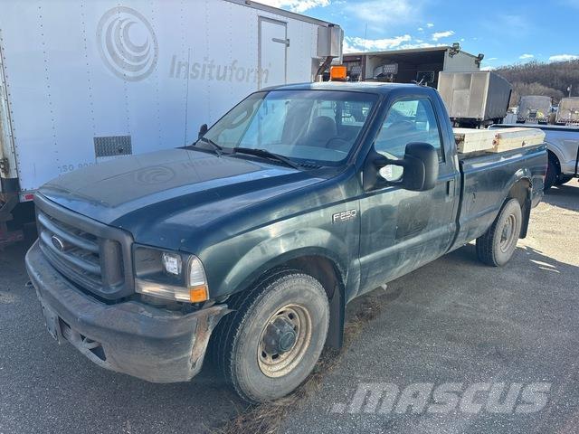 Ford F-250 شاحنات خفيفة/مفصلية الجوانب