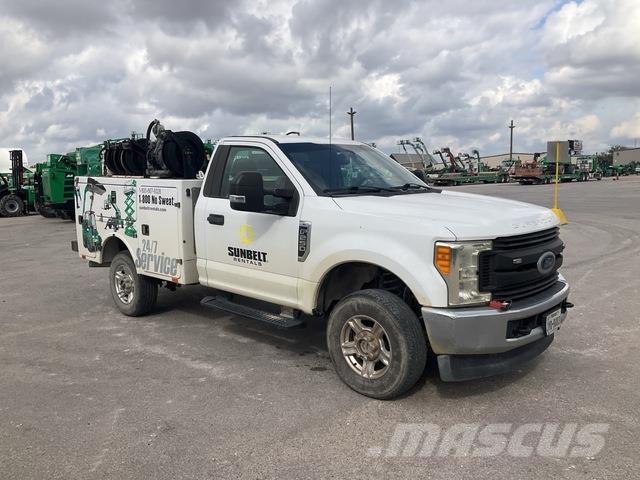 Ford F-250 مركبات الأغراض العامة