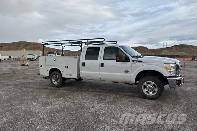 Ford F-250 شاحنات خفيفة/مفصلية الجوانب