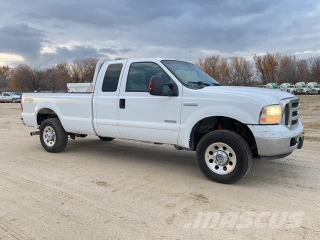 Ford F-250 شاحنات خفيفة/مفصلية الجوانب