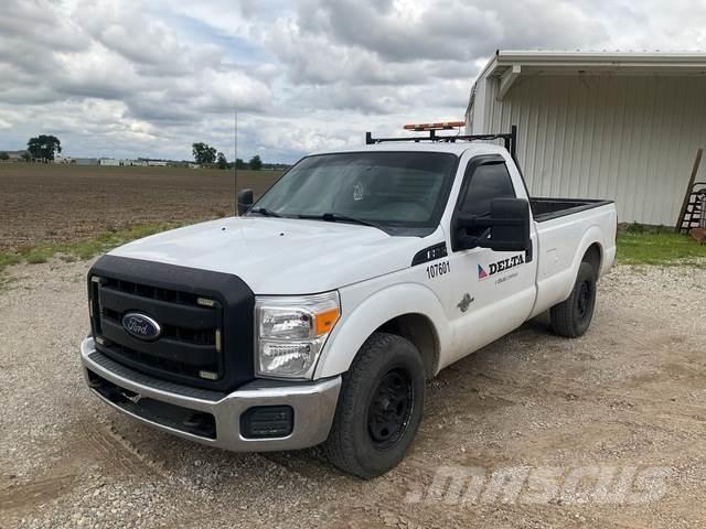 Ford F-250 SD أخرى