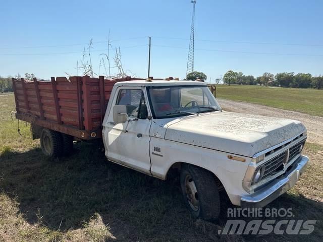 Ford F-350 شاحنات قلابة