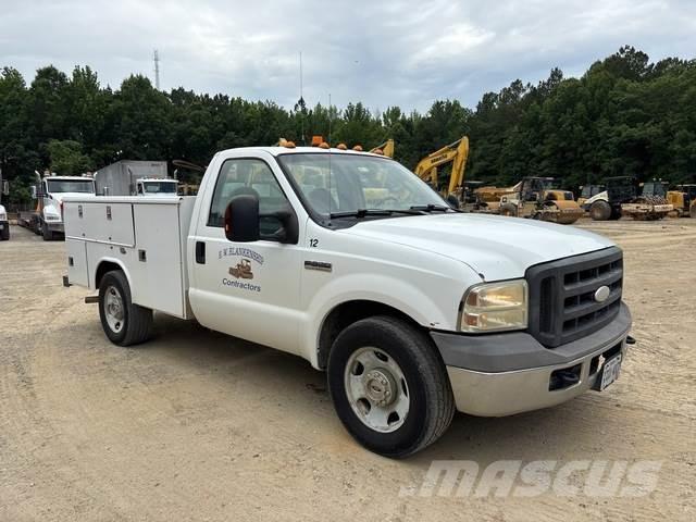 Ford F-350 شاحنات خفيفة/مفصلية الجوانب