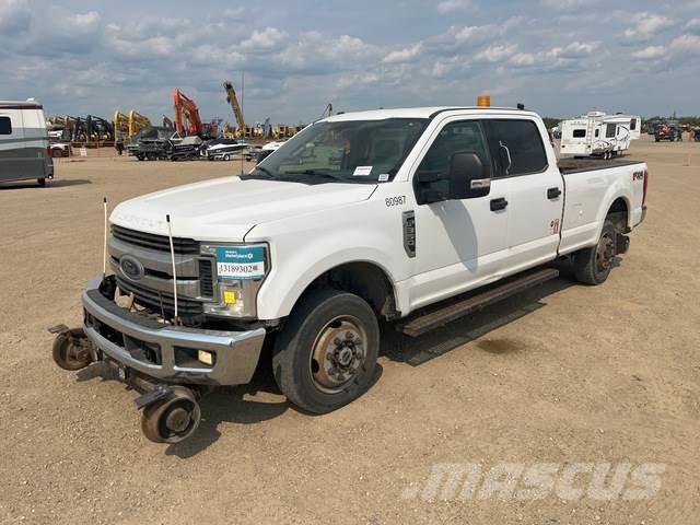 Ford F-350 أخرى