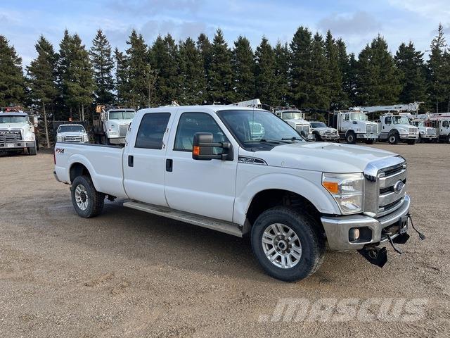 Ford F-350 شاحنات خفيفة/مفصلية الجوانب