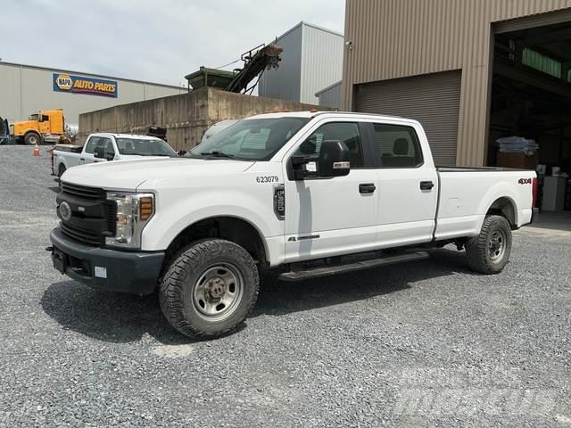 Ford F-350 أخرى