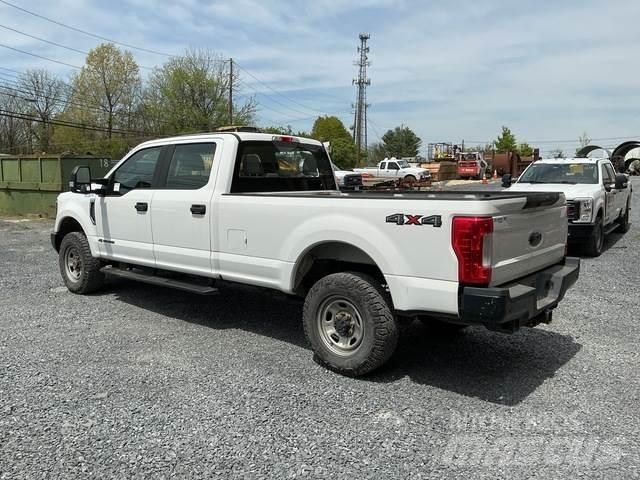 Ford F-350 أخرى
