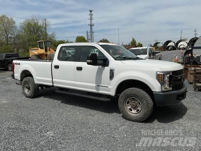 Ford F-350 أخرى