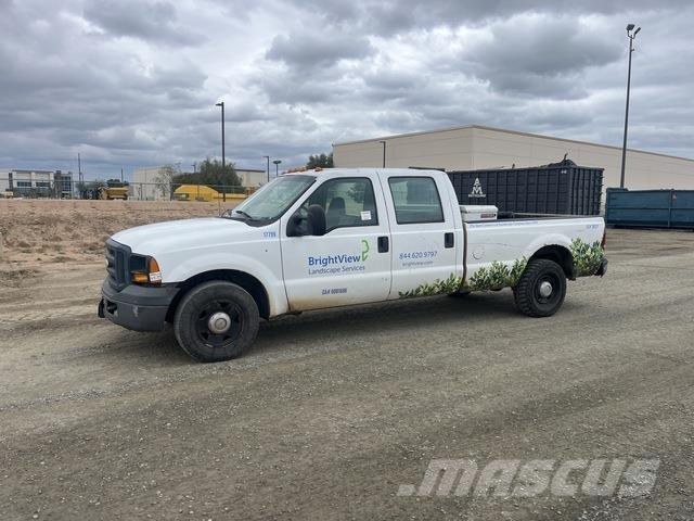 Ford F-350 شاحنات خفيفة/مفصلية الجوانب