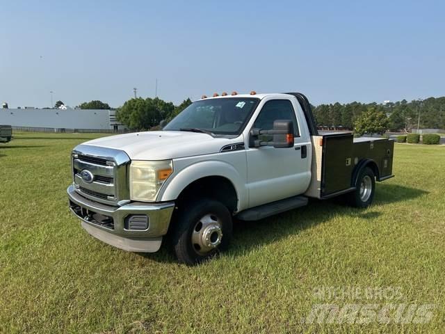 Ford F-350 شاحنات خفيفة/مفصلية الجوانب