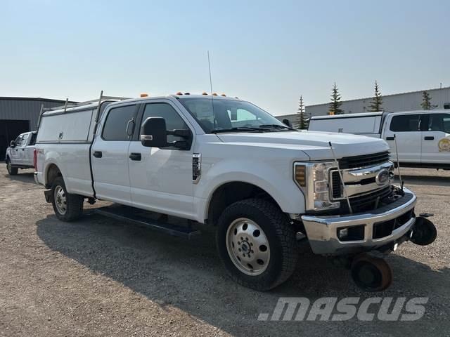 Ford F-350 أخرى