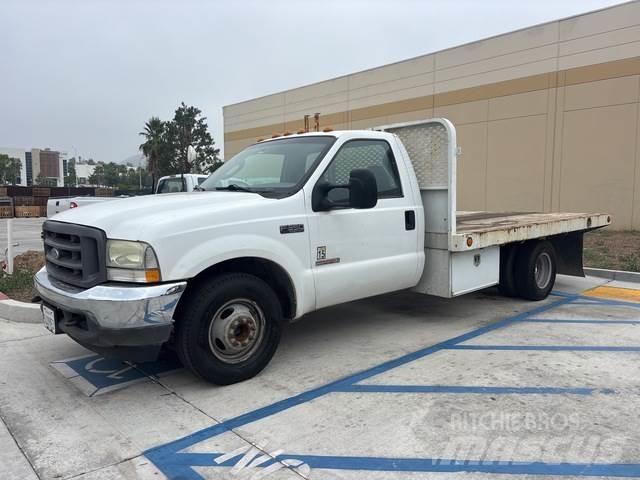 Ford F-350 شاحنات مسطحة/مفصلية الجوانب