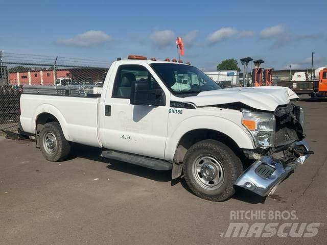 Ford F-350 أخرى