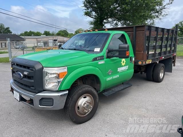 Ford F-350 شاحنات مسطحة/مفصلية الجوانب