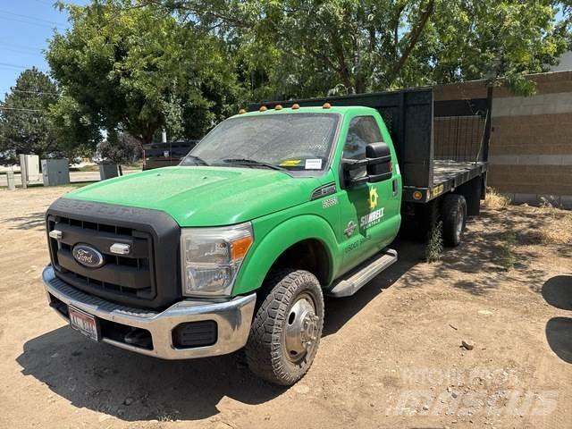Ford F-350 شاحنات مسطحة/مفصلية الجوانب