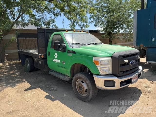 Ford F-350 شاحنات مسطحة/مفصلية الجوانب