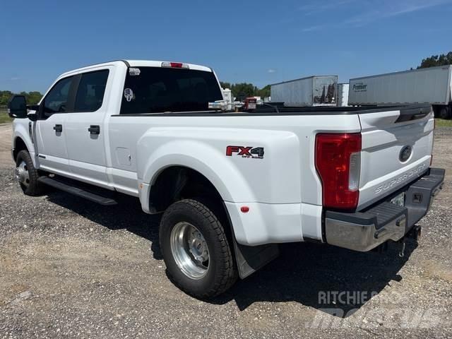 Ford F-350 أخرى