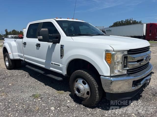 Ford F-350 أخرى