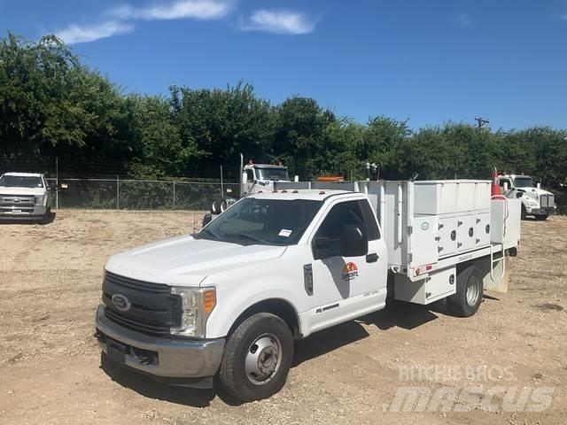 Ford F-350 أخرى