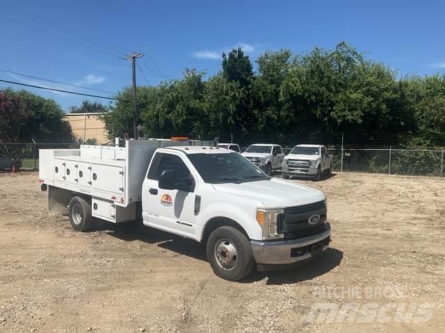 Ford F-350 أخرى