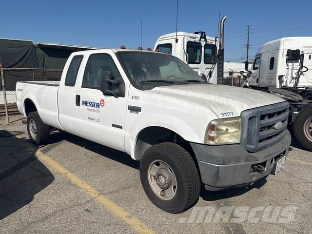 Ford F-350 أخرى