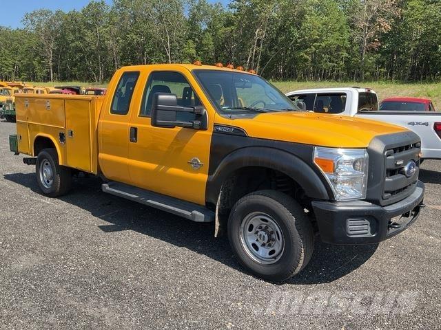 Ford F-350 شاحنات خفيفة/مفصلية الجوانب
